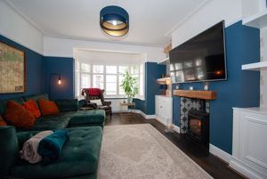 Lounge- click for photo gallery